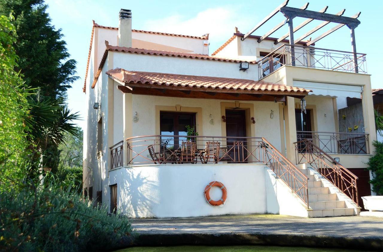 Villa Bella Loukisia Loukissia Esterno foto
